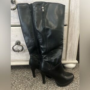 Knee High Black Zipper Heeled Boots